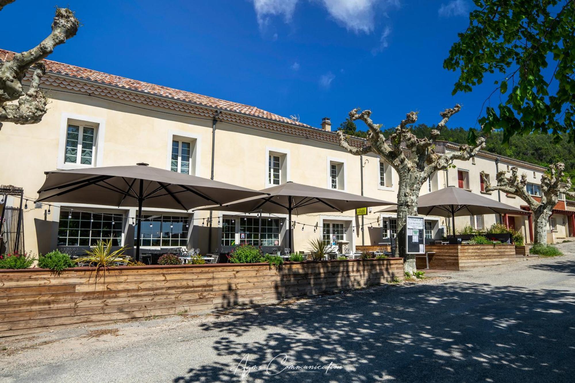 Logis Du Champ De Mars Hotel Puy-Saint-Martin Exterior photo